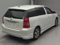 Toyota WISH лот № 6082 оценка R  с аукциона в Японии 1