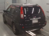 Nissan X-TRAIL лот № 10303 оценка 3.5  с аукциона в Японии 5