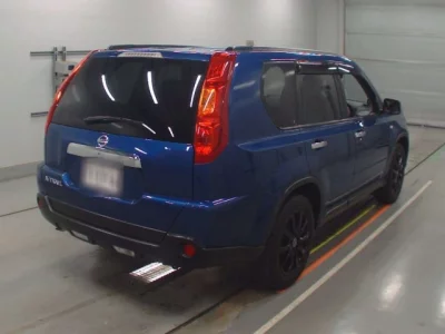 Nissan X-TRAIL  с аукциона в Японии
