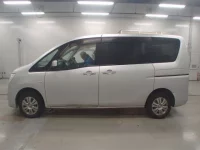 Nissan SERENA лот № 50115 оценка R  с аукциона в Японии 3