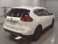 Nissan X-TRAIL лот № 33116 оценка 4  с аукциона в Японии 1