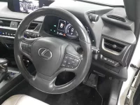 Lexus UX лот № 30526 оценка 3.5  с аукциона в Японии 6