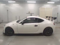 Toyota GT 86 лот № 30528 оценка 3.5  с аукциона в Японии 3