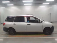 Mitsubishi LANCER VAN лот № 50111 оценка 3  с аукциона в Японии 2