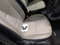 Mazda VERISA лот № 10332 оценка 3.5  с аукциона в Японии 7