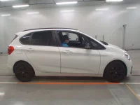 BMW 2-Series лот № 38107 оценка 5  с аукциона в Японии 2