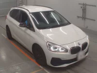 BMW 2-Series лот № 38107 оценка 5  с аукциона в Японии 4