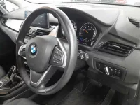 BMW 2-Series лот № 38107 оценка 5  с аукциона в Японии 6