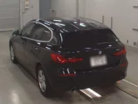 BMW 1-Series лот № 38111 оценка 4  с аукциона в Японии 5