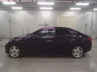 Toyota MARK X лот № 30545 оценка 3.5  с аукциона в Японии 3