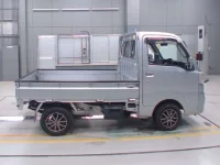 Toyota PIXIS TRUCK лот № 75124 оценка 4  с аукциона в Японии 2