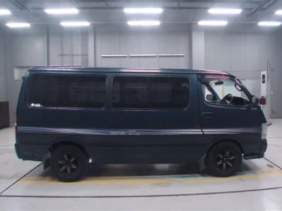 Toyota HIACE VAN  с аукциона в Японии