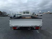 Toyota DYNA лот № 36073 оценка 3.5  с аукциона в Японии 8