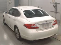 Nissan FUGA лот № 10389 оценка 3.5  с аукциона в Японии 5