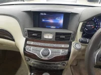 Nissan FUGA лот № 10389 оценка 3.5  с аукциона в Японии 8