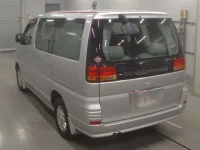 Nissan ELGRAND лот № 36084 оценка 4  с аукциона в Японии 5