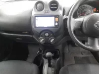 Nissan MARCH лот № 30650 оценка 4  с аукциона в Японии 8