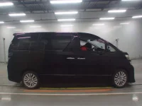 Toyota VELLFIRE лот № 30618 оценка 3.5  с аукциона в Японии 2