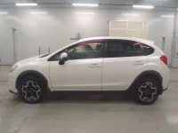 Subaru XV лот № 30633 оценка 4  с аукциона в Японии 2