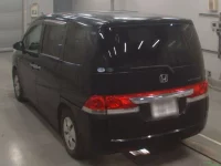 Honda STEP WAGON лот № 30647 оценка 3.5  с аукциона в Японии 5