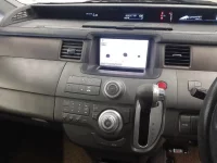 Honda STEP WAGON лот № 30647 оценка 3.5  с аукциона в Японии 8