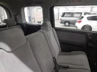 Honda STEP WAGON лот № 30647 оценка 3.5  с аукциона в Японии 9