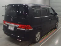 Honda STEP WAGON лот № 30647 оценка 3.5  с аукциона в Японии 1