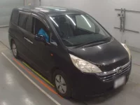 Honda STEP WAGON лот № 30647 оценка 3.5  с аукциона в Японии 4