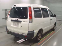 Toyota TOWN ACE VAN лот № 10354 оценка R  с аукциона в Японии 1