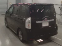 Toyota VOXY лот № 30646 оценка R  с аукциона в Японии 5