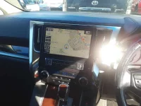 Toyota VELLFIRE лот № 30668 оценка 4  с аукциона в Японии 8