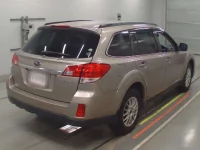 Subaru LEGACY OUTBACK лот № 10372 оценка 4  с аукциона в Японии 1