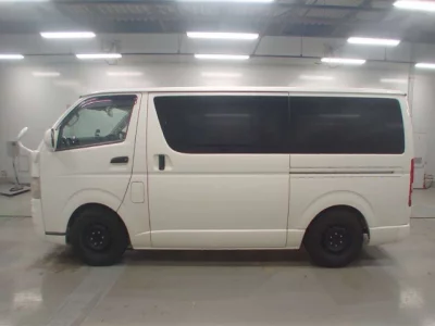 Toyota REGIUS ACE VAN