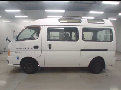 Nissan CARAVAN BUS