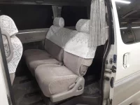 Toyota HIACE REGIUS лот № 30636 оценка 3  с аукциона в Японии 9