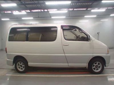 Toyota HIACE REGIUS