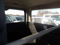 Toyota HIACE VAN лот № 30673 оценка 3.5  с аукциона в Японии 9