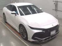 Toyota CROWN CROSSOVER лот № 30665 оценка 5  с аукциона в Японии 4