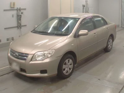 Toyota COROLLA AXIO  с аукциона в Японии