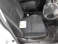 Toyota VOXY лот № 30700 оценка 3.5  с аукциона в Японии 7