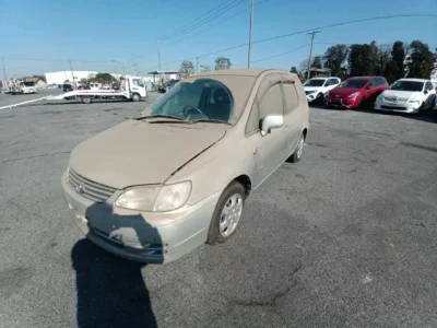 Toyota COROLLA SPACIO