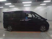 Honda STEP WAGON лот № 30697 оценка 3  с аукциона в Японии 2