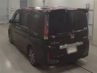 Honda STEP WAGON лот № 30697 оценка 3  с аукциона в Японии 5