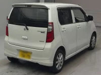 Suzuki WAGON R лот № 3092 оценка 4.5  с аукциона в Японии 1