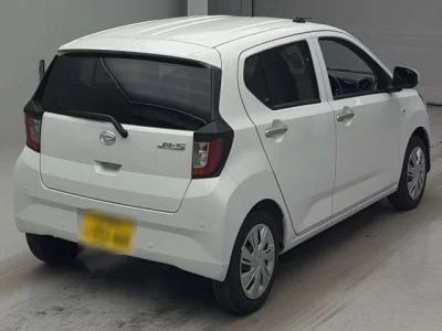 Daihatsu MIRA E S