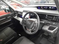 Honda STEP WAGON лот № 30705 оценка 4.5  с аукциона в Японии 6
