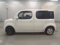 Nissan CUBE лот № 30743 оценка 3  с аукциона в Японии 3