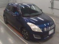 Suzuki SWIFT лот № 30871 оценка 3.5  с аукциона в Японии 4