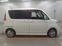 Suzuki SOLIO лот № 50151 оценка 3.5  с аукциона в Японии 2