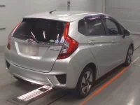 Honda FIT лот № 30809 оценка 4  с аукциона в Японии 1